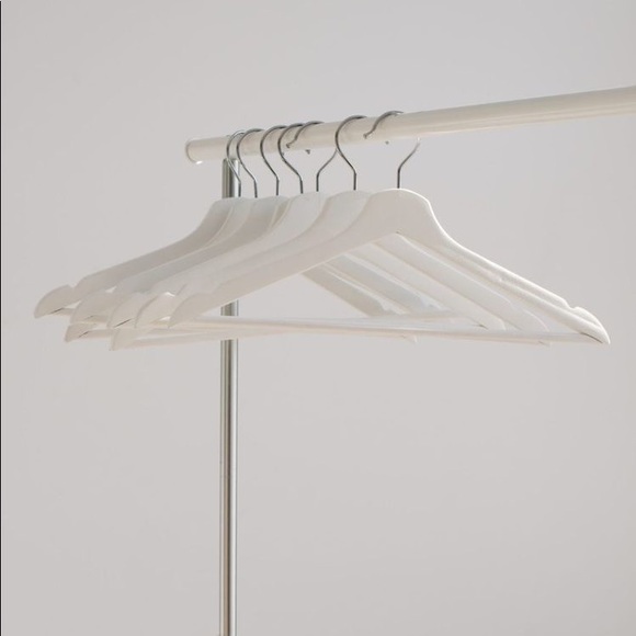 All items will be Brand new — Barely used - Picture 1 of 4